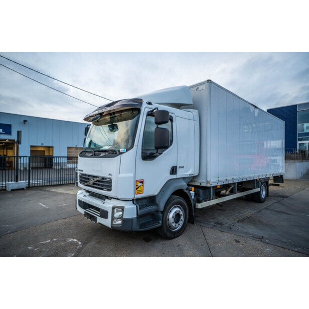 2012 فولفو FL 240-44283673