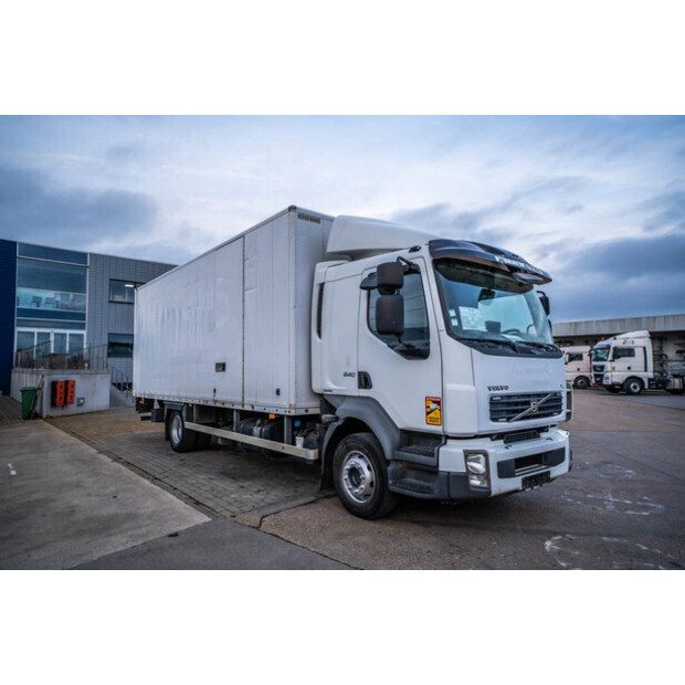 2012 فولفو FL 240-44283675