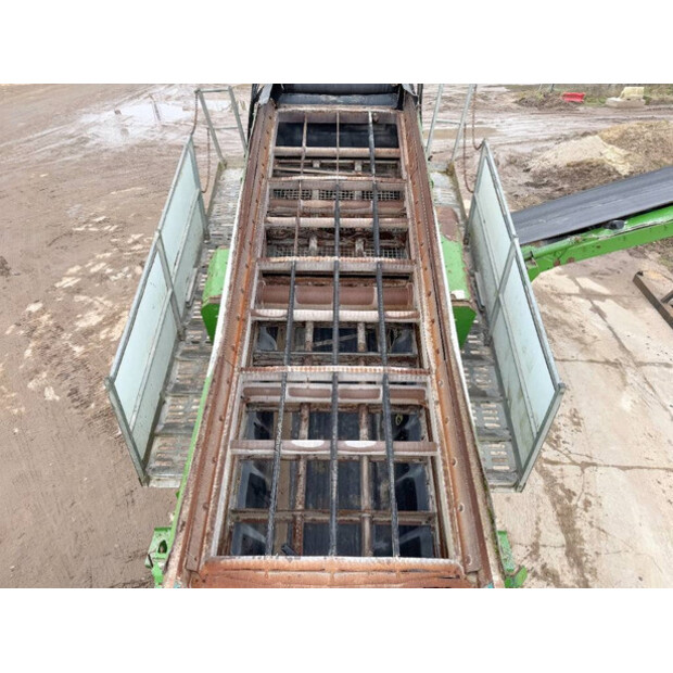 2012 PowerScreen WARRIOR 1800-44283700