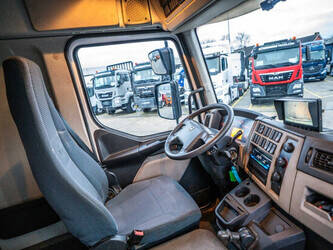 2012-volvo-fl-240-1394161-44283716