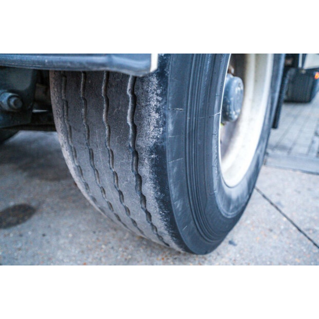 2002 ماجيار Citerne-44283756