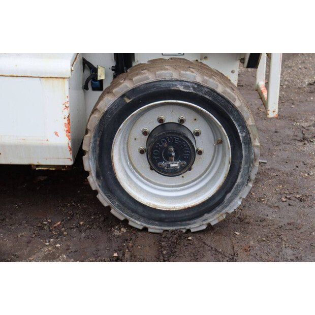 2013 JLG M3369-44283778