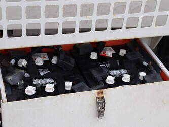 2013-jlg-m3369-44283780