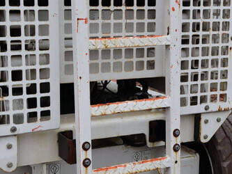 2013-jlg-m3369-44283786