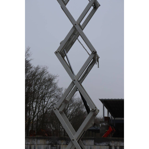 2013 JLG M3369-44283818