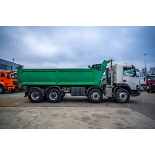 2011 فولفو FMX 420-44283851