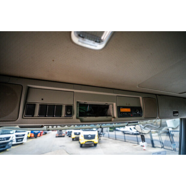 2011 فولفو FMX 420-44283866