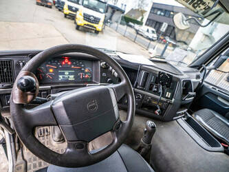 2011-volvo-fmx-420-1394168-44283870