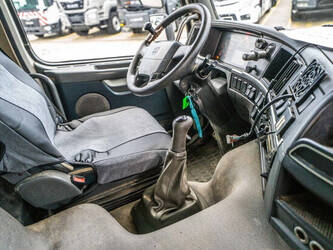 2011-volvo-fmx-420-1394168-44283876