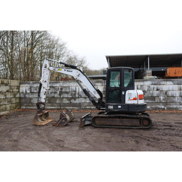 2014 BOBCAT E50-44284043