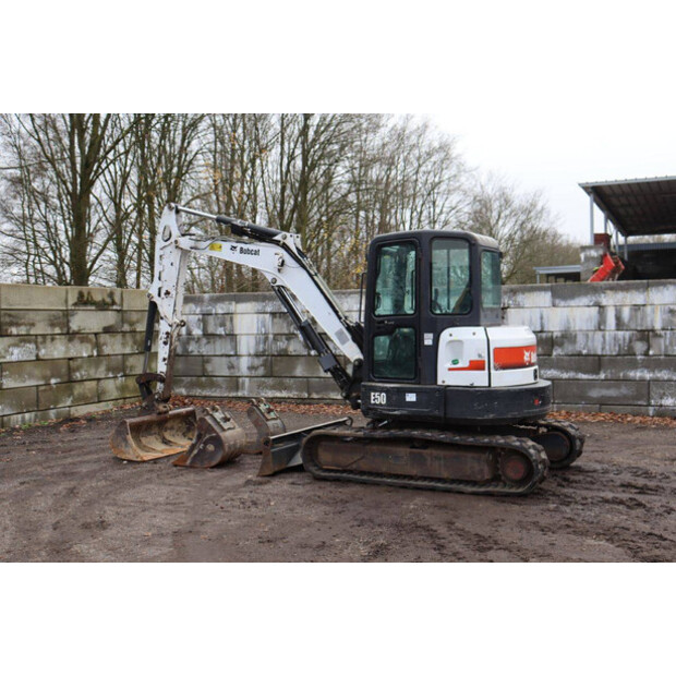 2014 BOBCAT E50-44284044