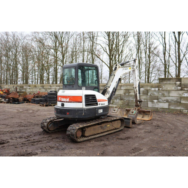 2014 BOBCAT E50-44284046