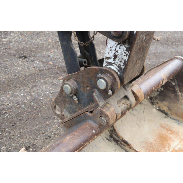 2014 BOBCAT E50-44284056