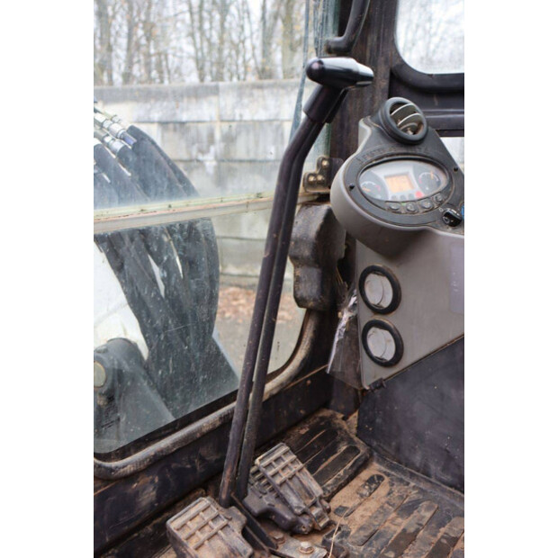 2014 BOBCAT E50-44284077