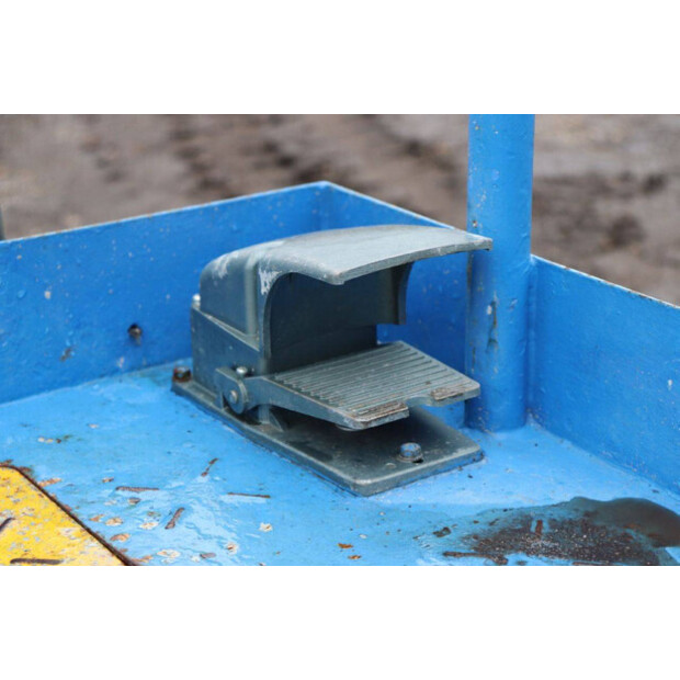 2005 ايتشي KS408-44284113