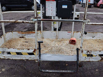 2016-nifty-hr28-44284181