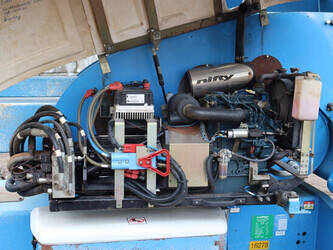 2013-nifty-hr21de-1394176-44284217