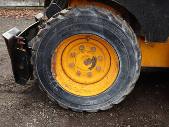 2002-jcb-160-44284283