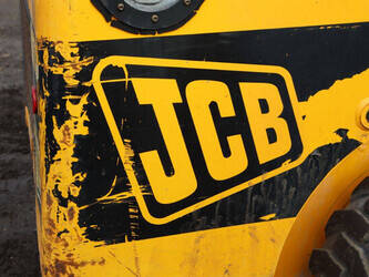 2002-jcb-160-44284290