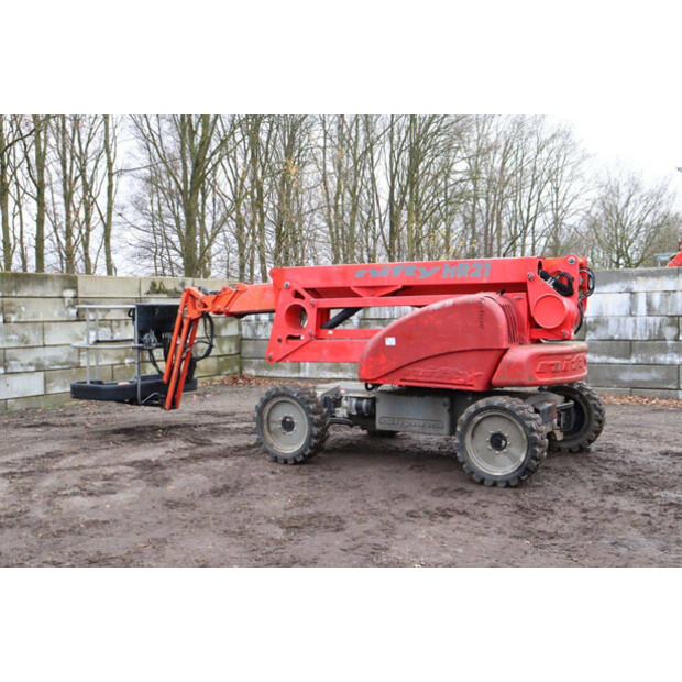 2013 نيفتي HR21D-44284310