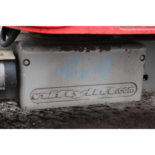 2013 نيفتي HR21D-44284320