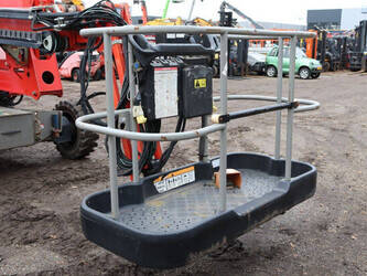 2013-nifty-hr21d-44284334