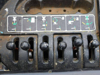 2013-nifty-hr21d-44284338