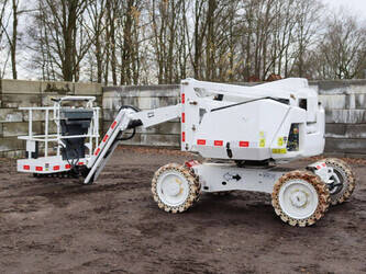 2012-jlg-340aj-1394180-44284352