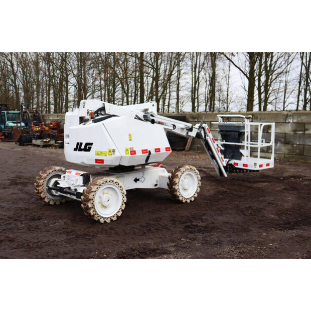 2012 جيه ال جي 340AJ-44284354