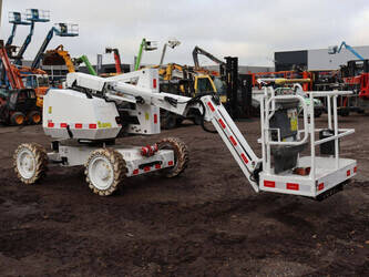 2012-jlg-340aj-1394180-44284355