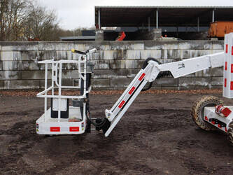 2012-jlg-340aj-1394180-44284358