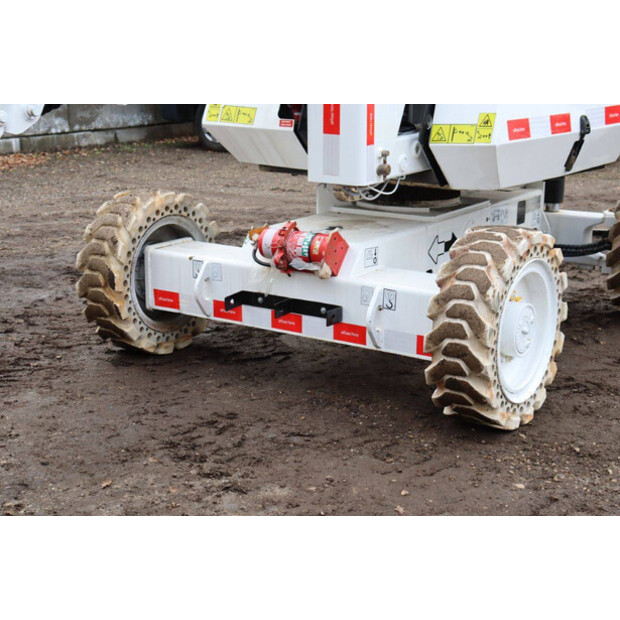 2012 جيه ال جي 340AJ-44284359