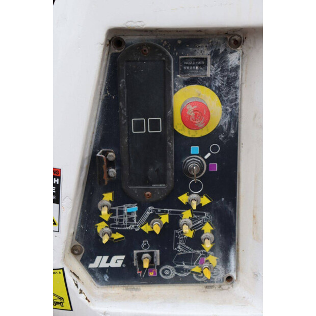 2012 جيه ال جي 340AJ-44284365