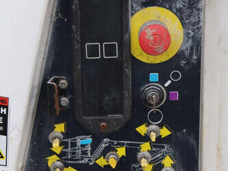 2012-jlg-340aj-1394180-44284365