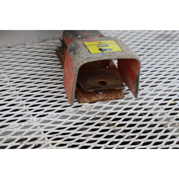 2012 جيه ال جي 340AJ-44284376