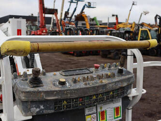 2012-jlg-340aj-1394180-44284378