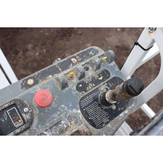 2012 جيه ال جي 340AJ-44284380