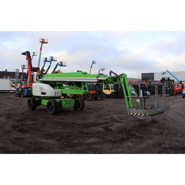 2015 NIFTY HR28DE-44284430