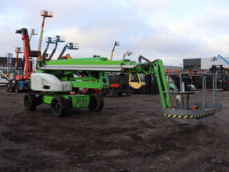 2015-nifty-hr28de-44284430