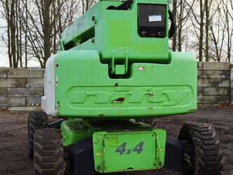 2015-nifty-hr28de-44284441