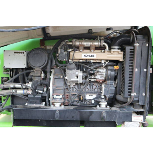 2015 NIFTY HR28DE-44284449