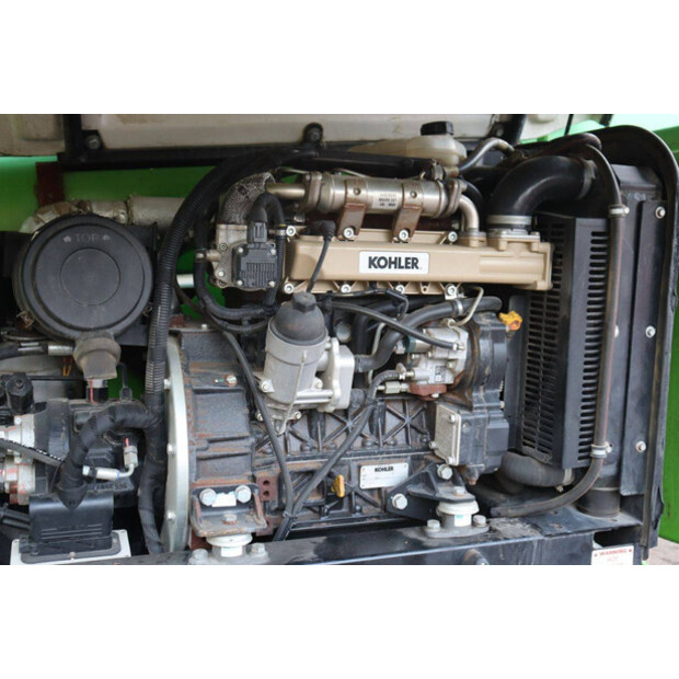 2015 NIFTY HR28DE-44284450