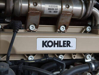 2015-nifty-hr28de-44284452