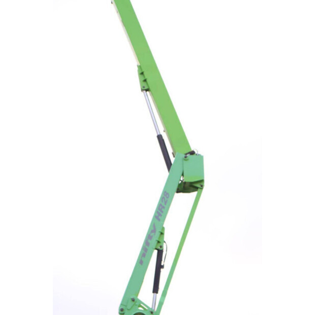 2015 NIFTY HR28DE-44284471