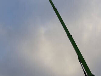 2015-nifty-hr28de-44284472