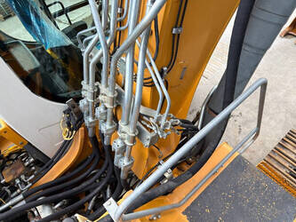 2014-liebherr-r922slc-1393588-44284492