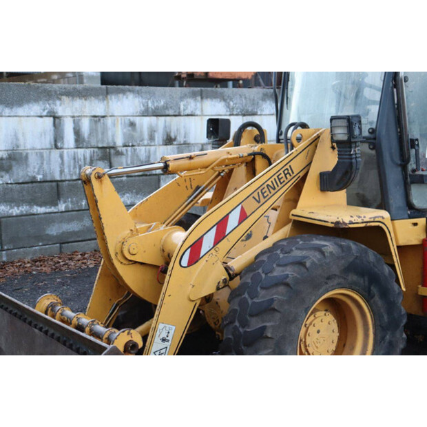 1998 Venieri VF9601-44284584