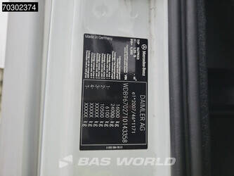 2017-mercedes-benz-atego-1624-1382736-44284679