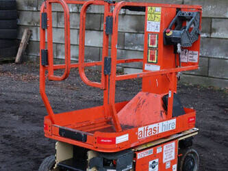 2014-jlg-1230es-1394186-44284703