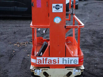 2014-jlg-1230es-1394186-44284705